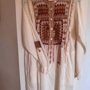 Johnny Was BIYA tunic. Unique cotton, long sleeve, embroidered top Small